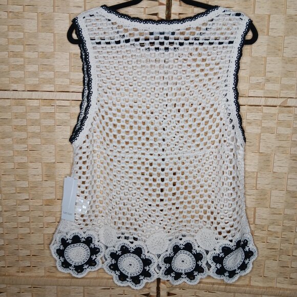 Karen Kane In The Garden Celine Crochet Flower  Sweater Tank in Natural NWT M/L - Picture 5 of 9